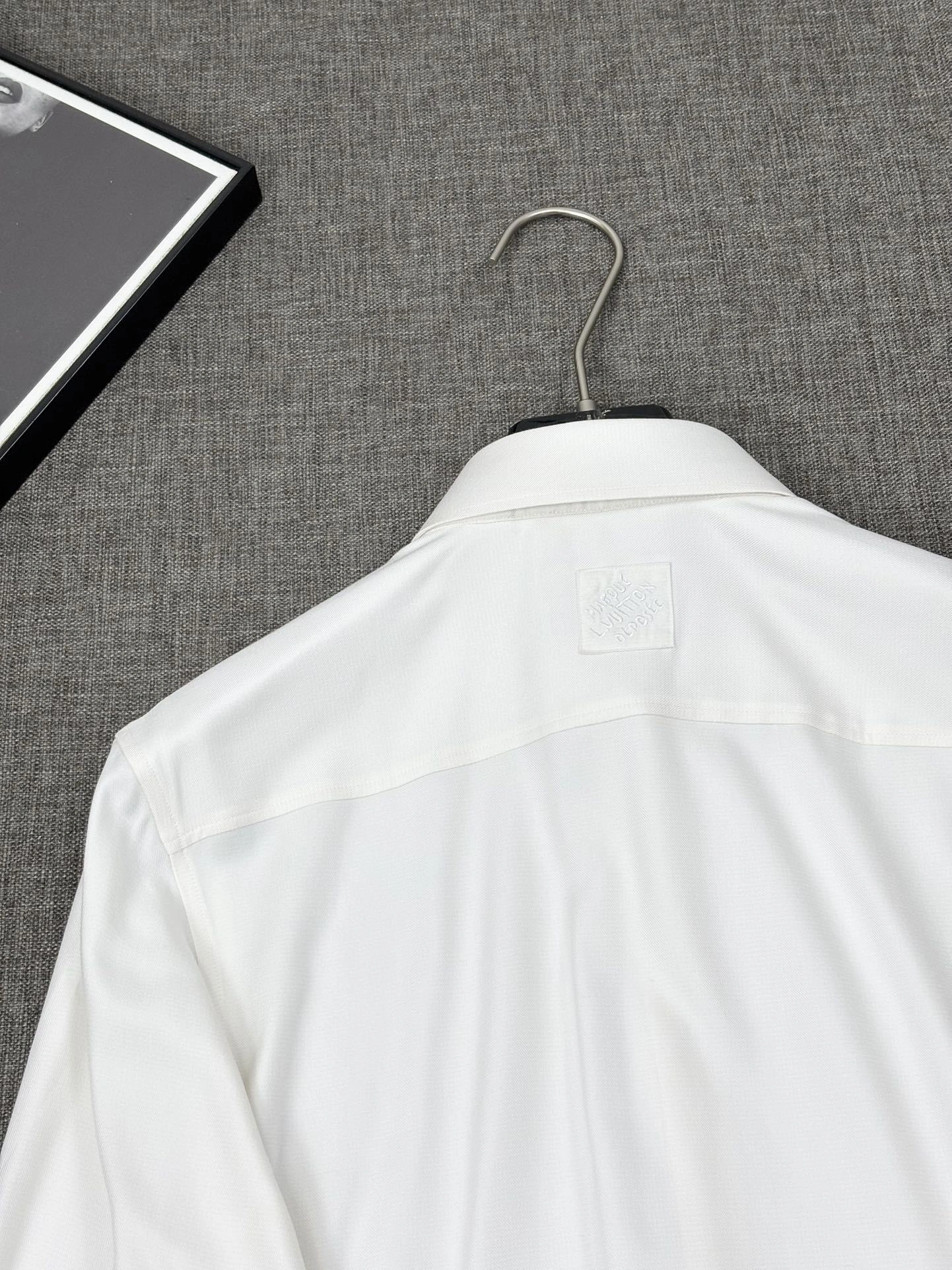 wg.luxury- 8V item:E-F409F1526